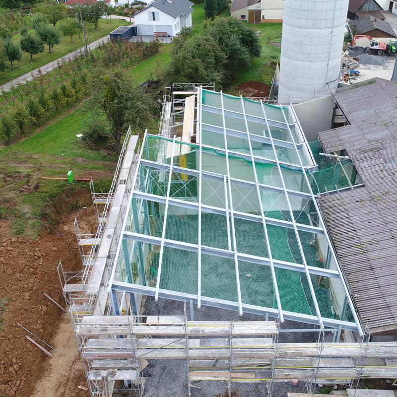 Neubau und Sanierung eines Landwirtschaftlichen Betriebes